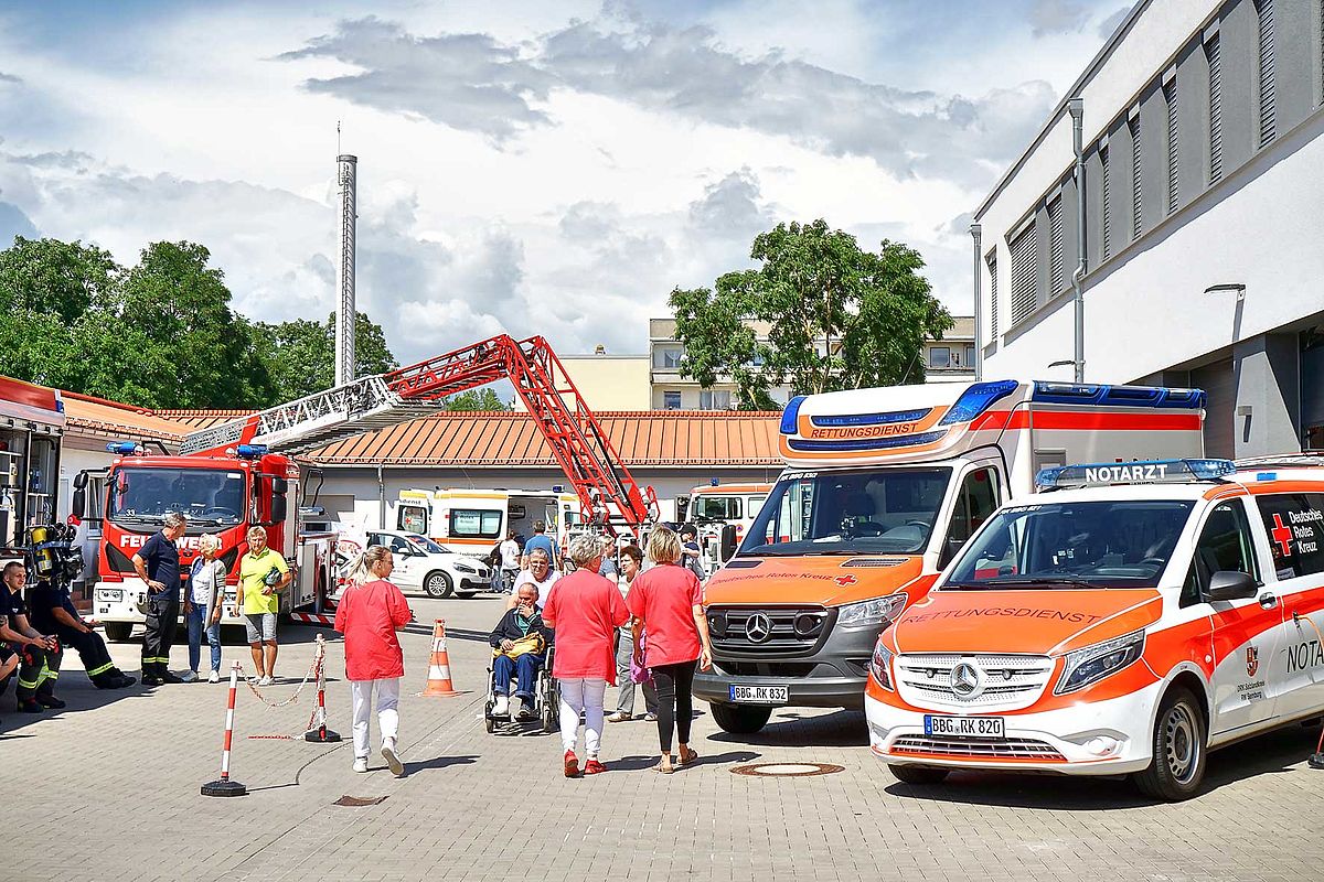tag-der-offenen-t-r-zum-155-drk-bernburg-geburtstag-kreisverband